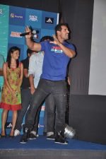 John Abraham at Vicky Donor music launch in Inorbit, Malad on 30th March 2012 (60).JPG